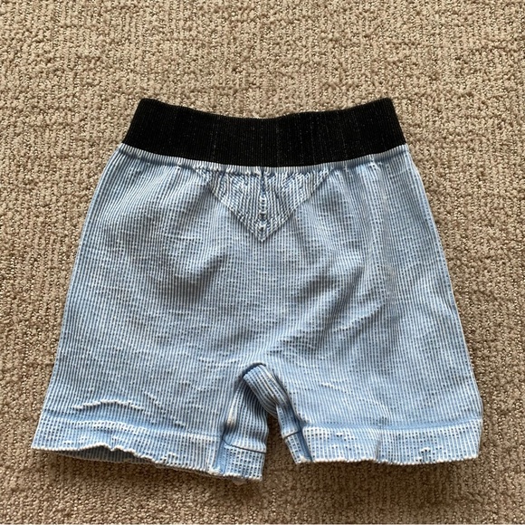 Free People Movement Seamless Shorts in Vintage Clear Skies - Picture 4 of 4